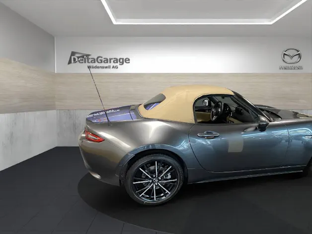 Mazda MX-5 SG184 MT Kazari
