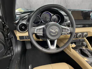 MAZDA MX-5 SG184 MT Kazari