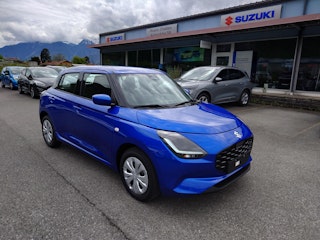 Vehicle image SUZUKI SWIFT 0