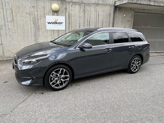 Vehicle image 2 Vehicle image 2