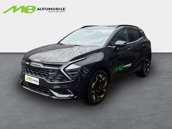 First vehicle image