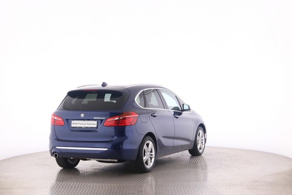 BMW 225xe Active Tourer 1