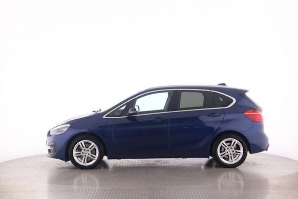 BMW 225xe Active Tourer 3