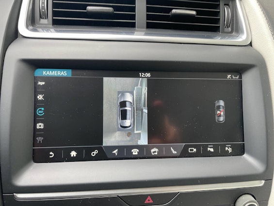 Vehicle image 13 Vehicle image 13