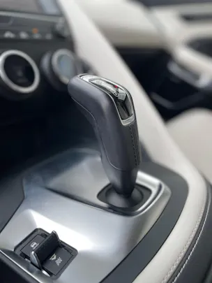 Jaguar E-Pace 2.0 T 250 R-Dynamic HSE AWD
