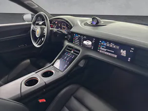 PORSCHE Taycan Turbo Cross Turismo