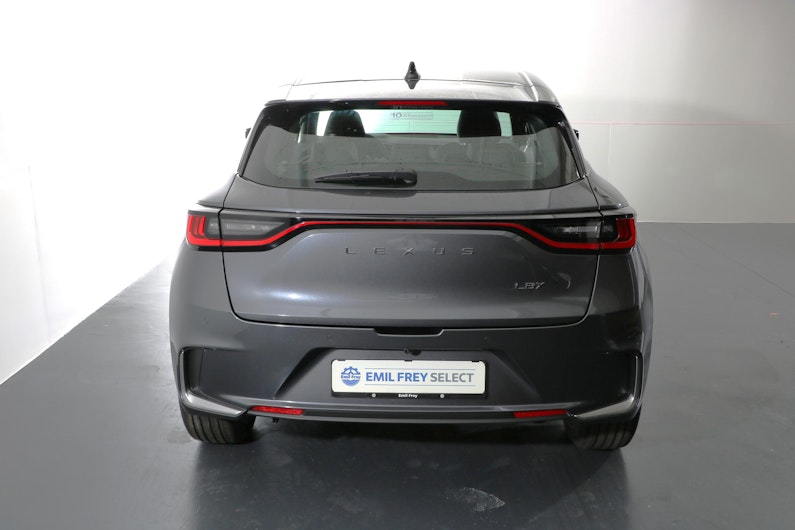 Vehicle image LEXUS LBX