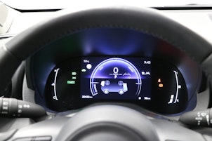 Vehicle image TOYOTA Yaris 1.5 VVT-i HSD Trend