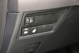 Vehicle image TOYOTA Yaris 1.5 VVT-i HSD Trend