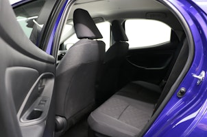 Vehicle image TOYOTA Yaris 1.5 VVT-i HSD Trend