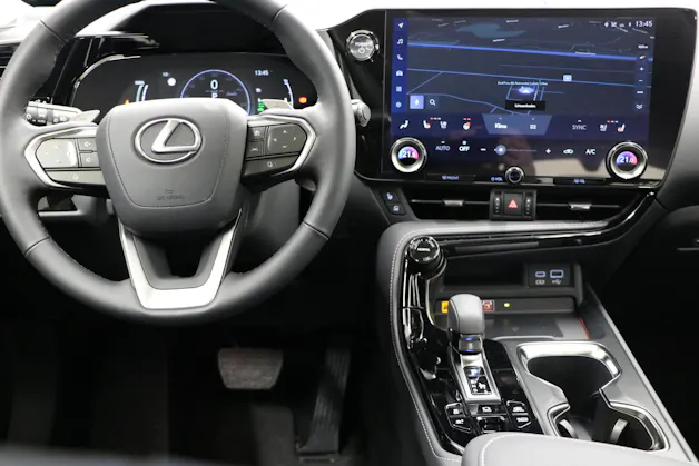 Lexus NX 450h+ Comfort