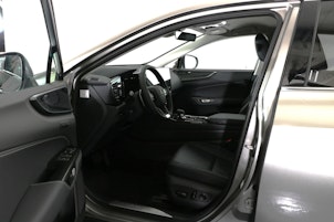 Vehicle image LEXUS NX 450h+ Comfort