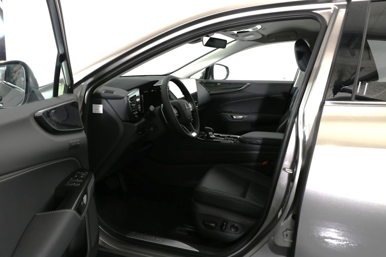 Vehicle image LEXUS NX