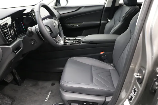 Lexus NX 450h+ Comfort