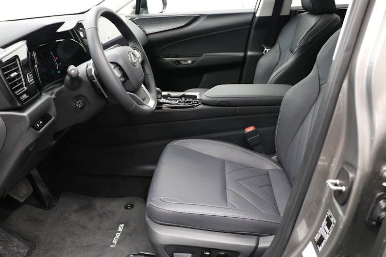 Vehicle image LEXUS NX