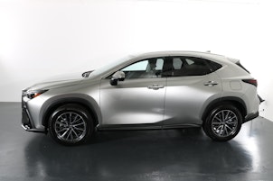 Vehicle image LEXUS NX 450h+ Comfort