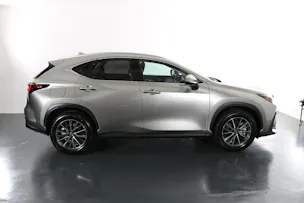 Lexus NX 450h+ Comfort