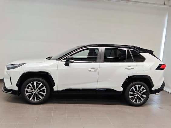 Vehicle image 2 Vehicle image 2