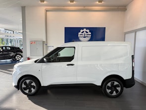 Vehicle image FORD E-Transit Courier Van Trend