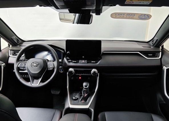 Vehicle image 6 Vehicle image 6