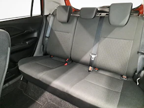https://vehicle.imgix.net/3901016/08316704-a4cf-4e39-a708-7c81355574bf.jpg