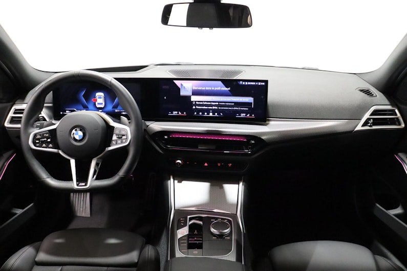 Vehicle image BMW 3 SERIES