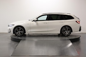Vehicle image BMW 320d xDrive SAG Touring