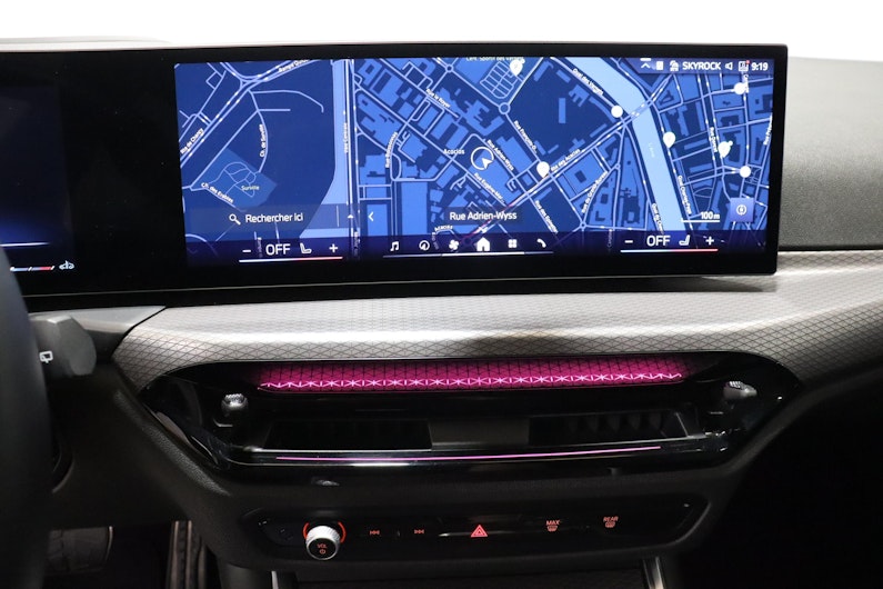 Vehicle image BMW 3 SERIES