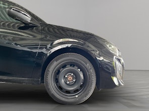 Vehicle image PEUGEOT 208 1.2 Hybrid Style