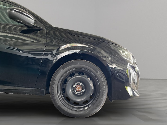 Vehicle image PEUGEOT 208