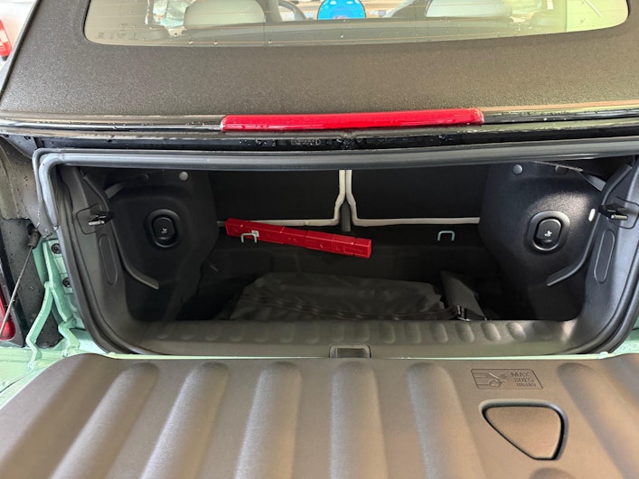 Vehicle image MINI CABRIO