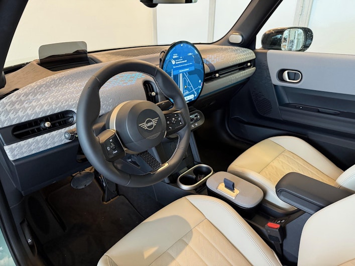 Vehicle image MINI CABRIO