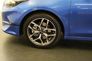 Vehicle image KIA Ceed 1.5 T-GDi MHEV Power