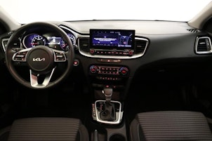 Vehicle image KIA Ceed 1.5 T-GDi MHEV Power