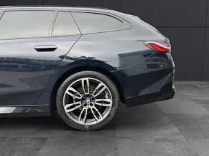 BMW 520d xDrive Touring M Sport/Attraktiven Leasingzinssatz ab 1.9 % bei Abschluss eine BMW Fahrzeugversicherung