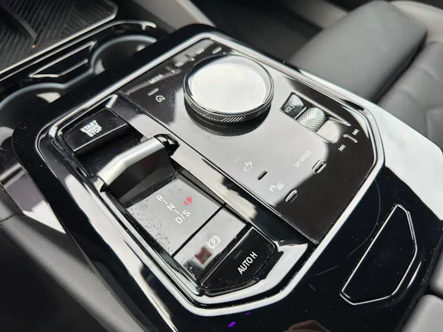 BMW 520d xDrive Touring M Sport/Attraktiven Leasingzinssatz ab 1.9 % bei Abschluss eine BMW Fahrzeugversicherung