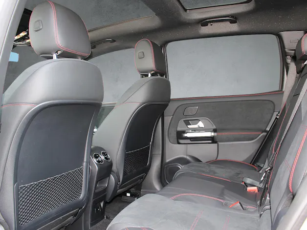Mercedes-Benz EQB 300 AMG Line 4Matic