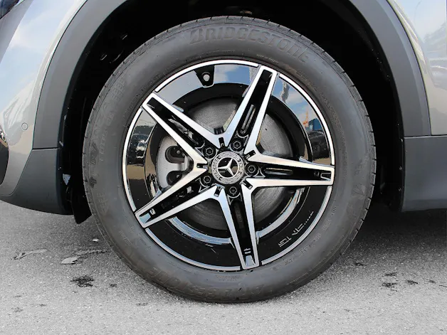 Mercedes-Benz EQB 300 AMG Line 4Matic
