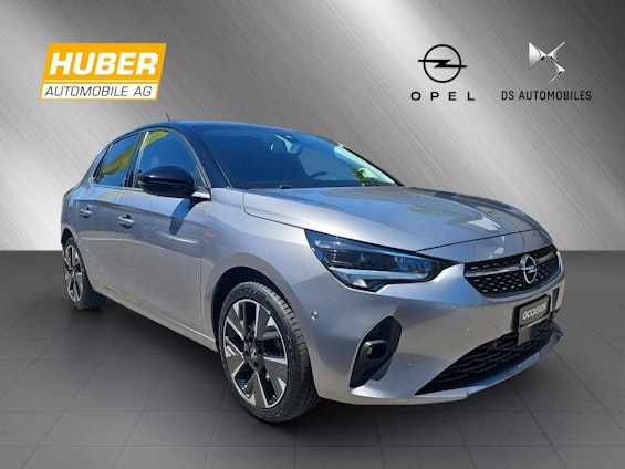 First vehicle image
