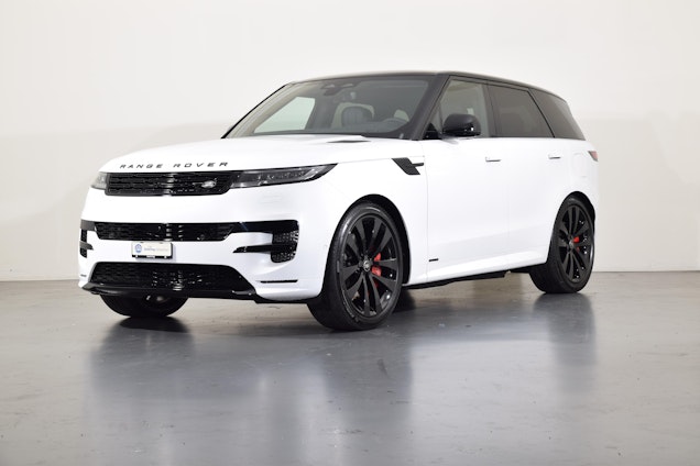First vehicle image