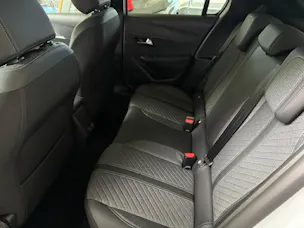 Peugeot 208 1.2 Hybrid Allure Premium