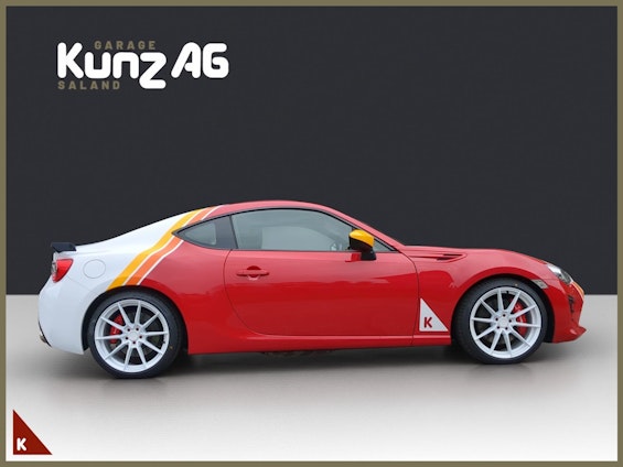 Vehicle image 6 Vehicle image 6