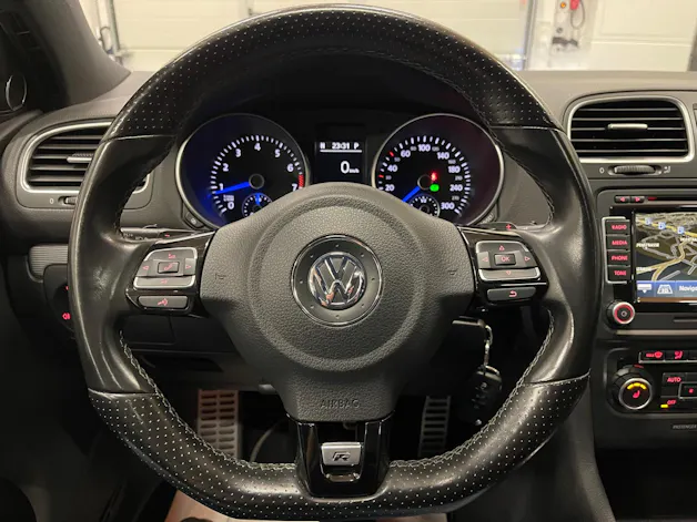 VW Golf VI 2.0 TSI R DSG 4motion