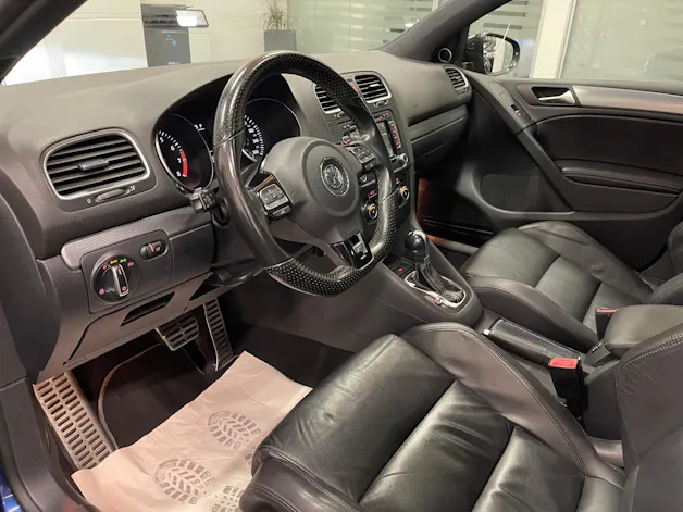 VW Golf VI 2.0 TSI R DSG 4motion