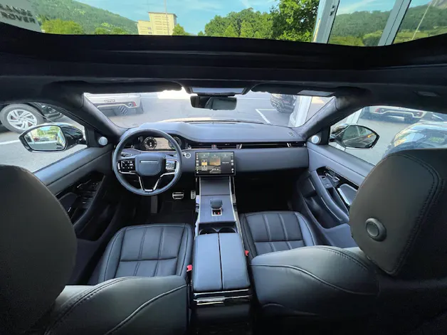 Land Rover Range Rover Evoque 1.5 T 270e Autobiography