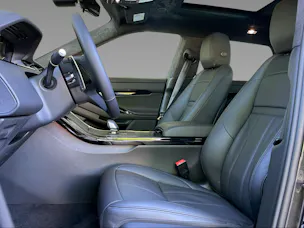 Land Rover Range Rover Evoque 1.5 T 270e Autobiography
