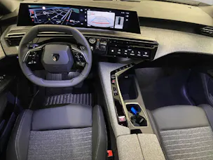 Peugeot 3008 1.2 Hybrid 136 Allure