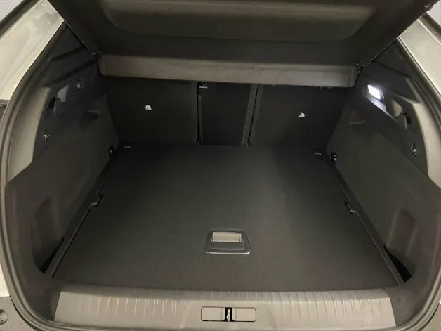 Peugeot 3008 1.2 Hybrid 136 Allure