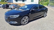 First vehicle image