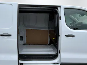 Toyota PROACE Van L1 2.0 D Advanced